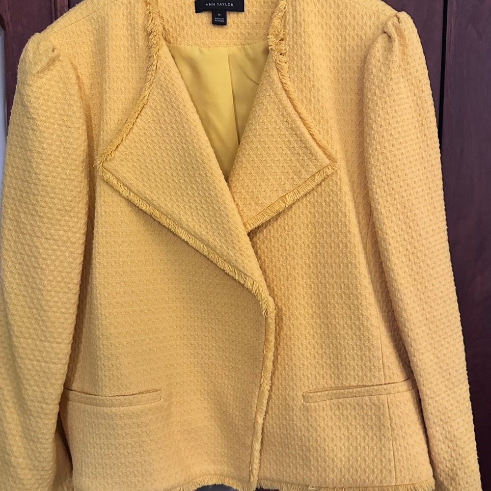 Ann Taylor Yellow Textured Blazer with puffy sleeve